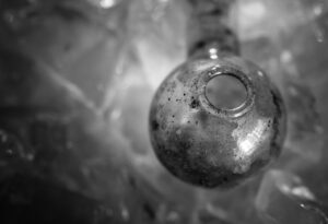 A used and uncleaned meth pipe.