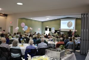 Attendees enjoy dinner while international recording artist Linda Lanier speaks during the "Celebrate Life MT" fundraiser