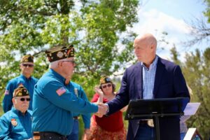 Governor Gianforte Honoring Veteran