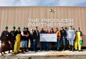 Governor Gianforte presents salary donation to Producer Partnership