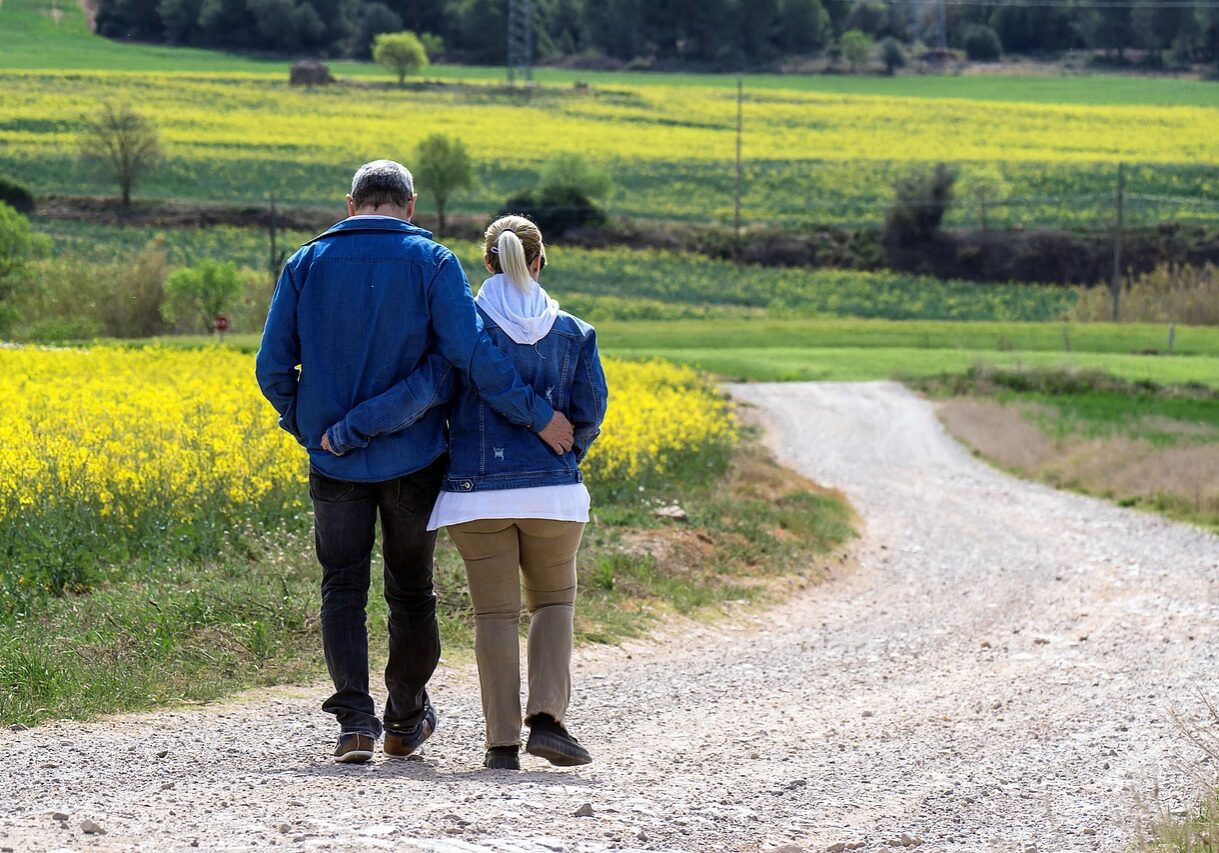 Photo by JosepMonter walk, couple, flower wallpaper, flower background, path, rural, man and woman, together, exercise, health, love, romance, romantic, relax, nature, landscape, meadows, field, beautiful flowers, spring, flowers, yellow flowers