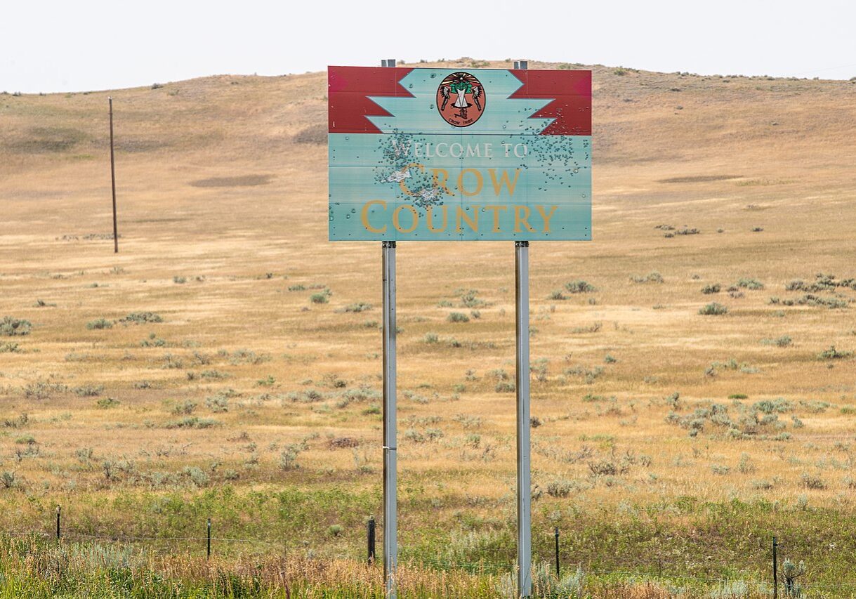 Welcome to Crow Country Sign