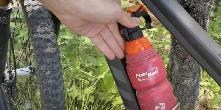 Mountain Bike Water Bottle with Unique Cap Mechanism