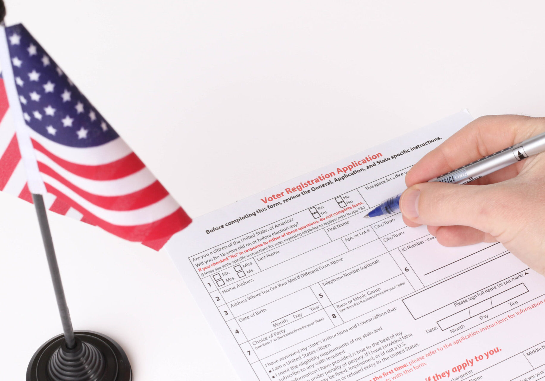 Completing a Voter Registration Application Completing a Voter Registration Application