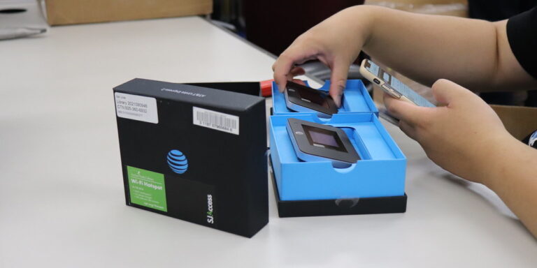 <a href="https://www.flickr.com/photos/26204872@N08/51540972469" target="_blank" rel="noopener noreferrer">Library Access Wi-Fi Hotspots</a>