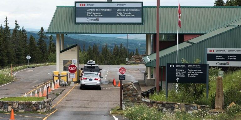 Chief Mountain Border Crossing: Canada Entry Point